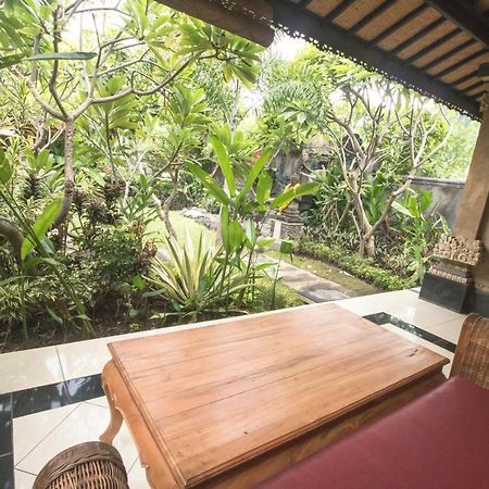 Trijaya Guest House Pemuteran Buitenkant foto